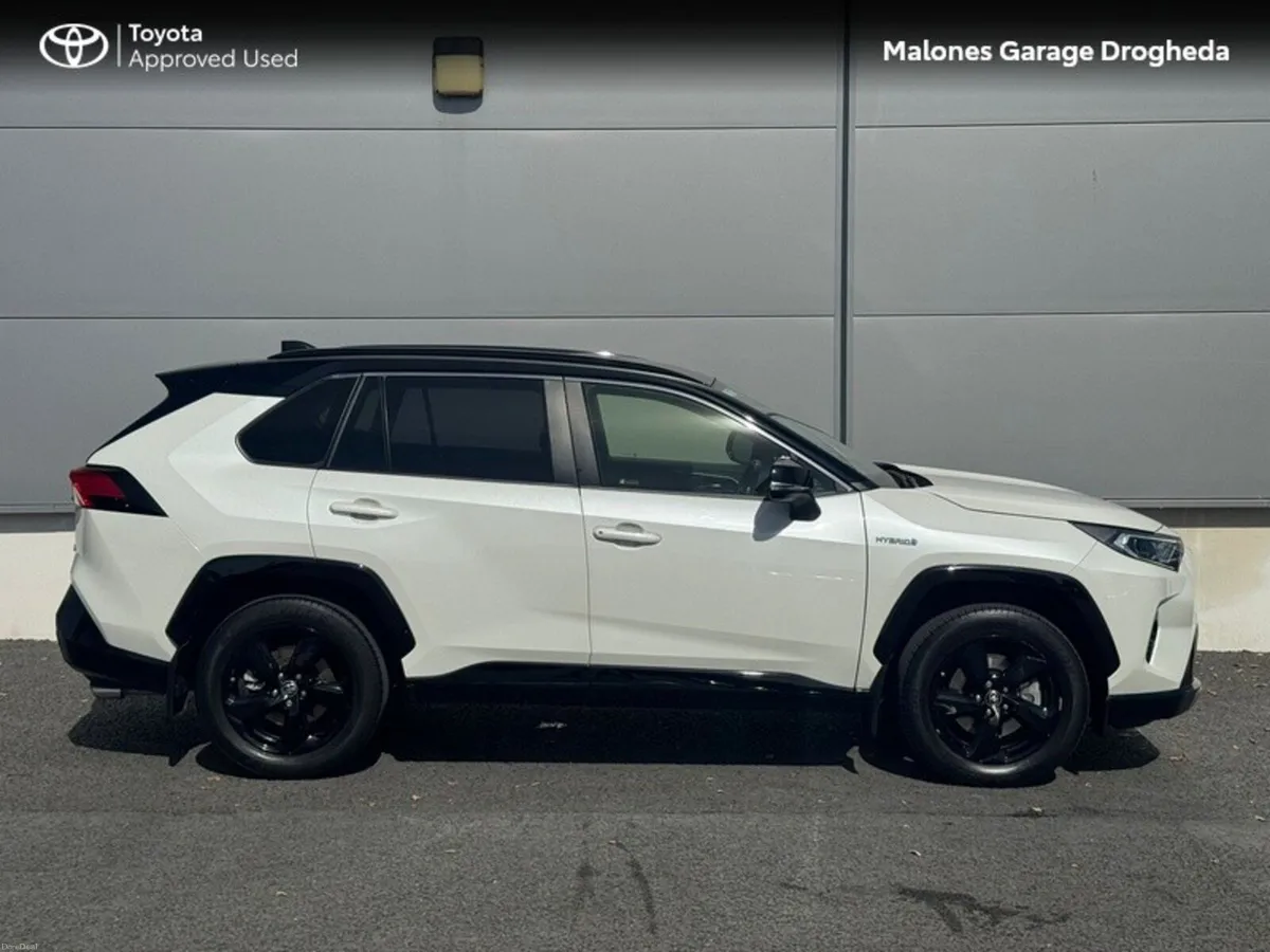 Toyota RAV4 Hybrid Sport - Image 3
