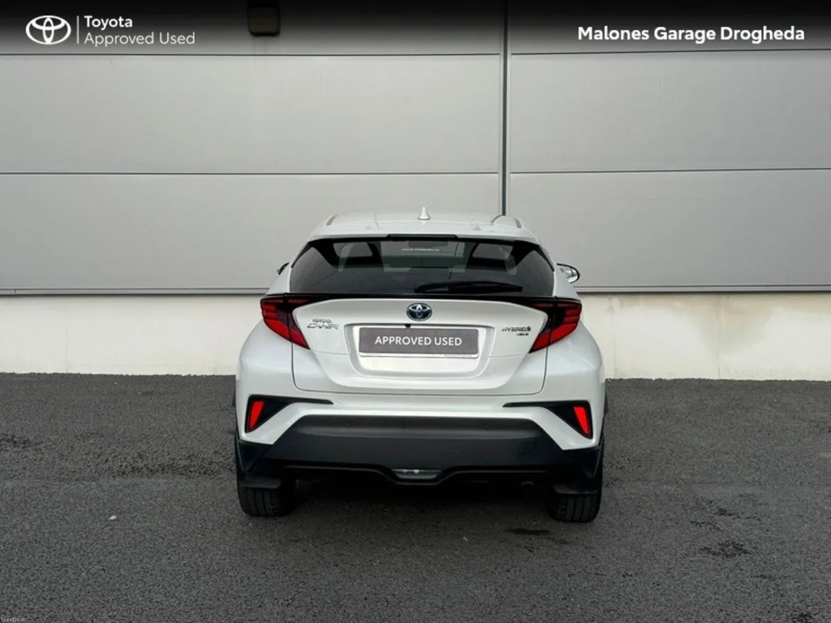 Toyota C-HR 1.8 - Image 4