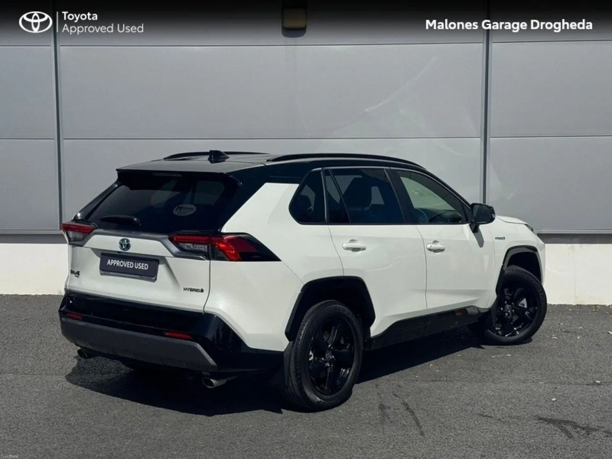 Toyota RAV4 Hybrid Sport - Image 2