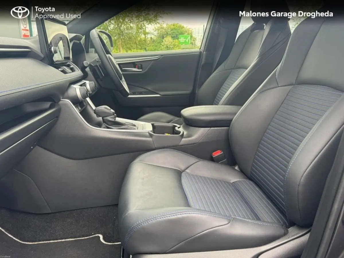 Toyota RAV4 Hybrid Sport - Image 6