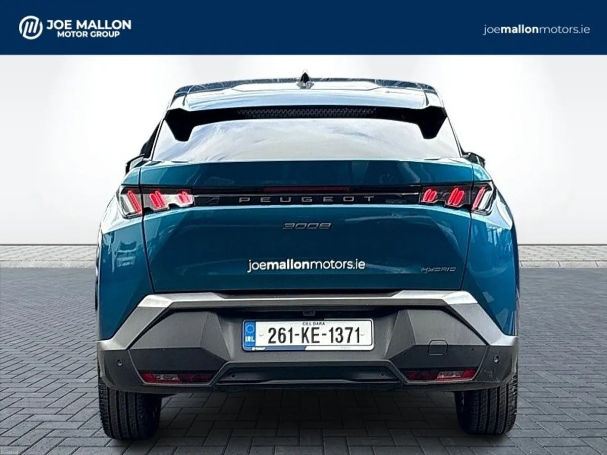 Peugeot 3008 1.2 MHEV 145bhp eDCS6 Allure ** Amazi - Image 5