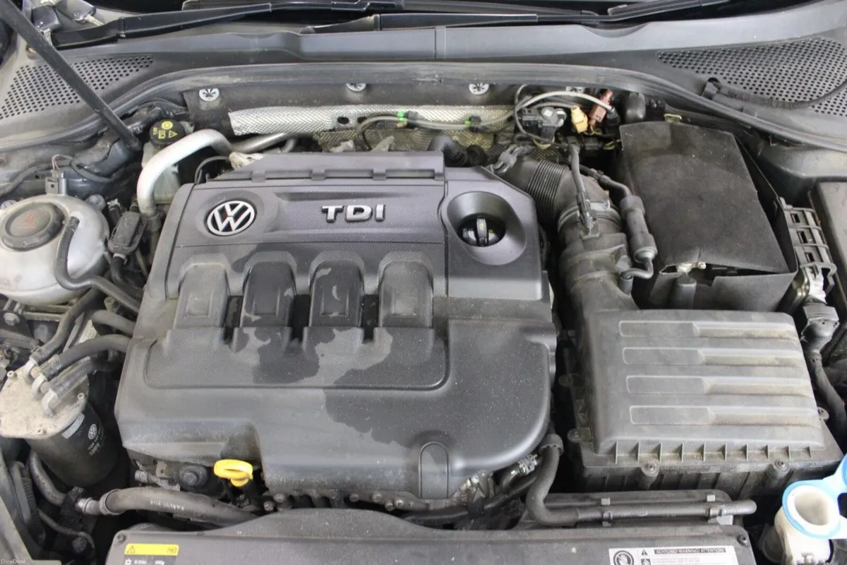 Volkswagen Golf 2.0 TDI GTD M6F 184BHP - TENDER 18 - Image 4