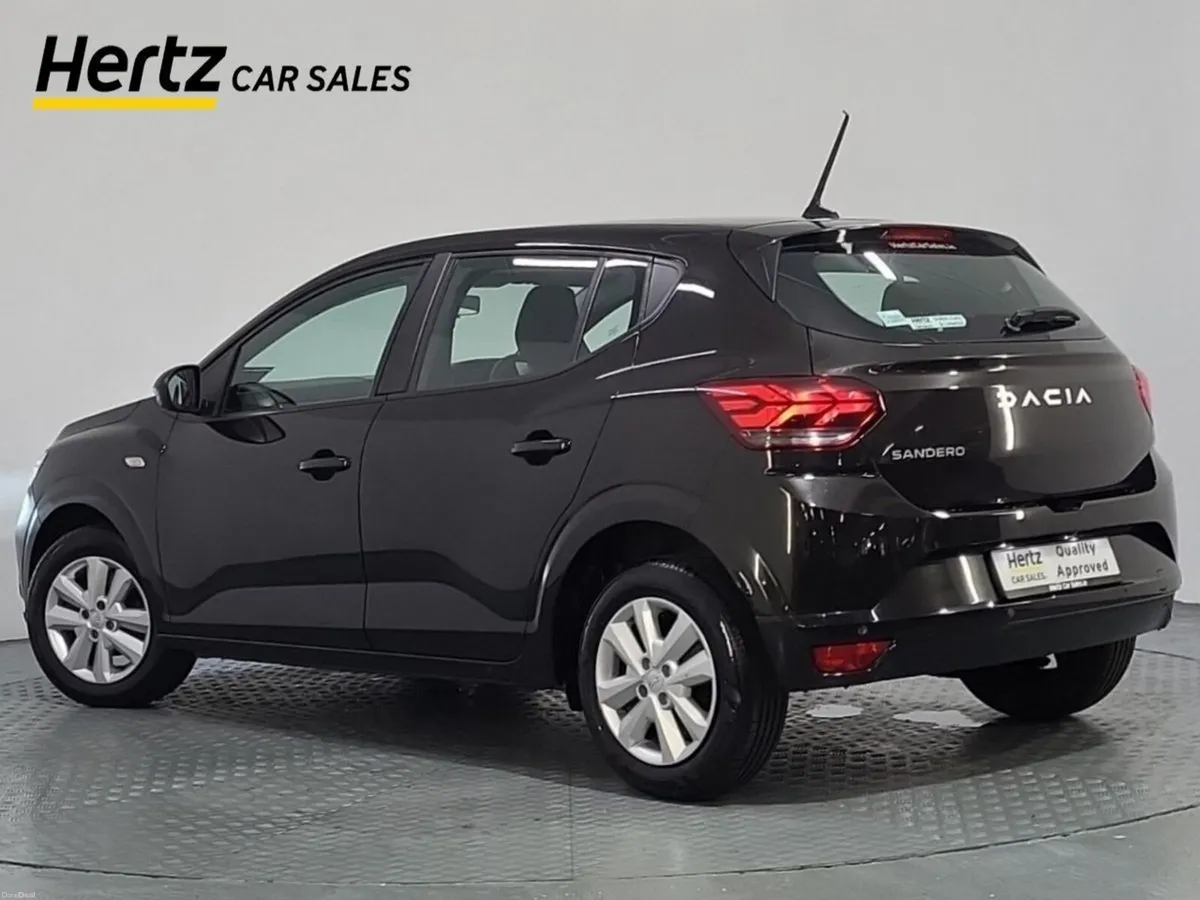 Dacia Sandero Expression 1.0 Petrol Automatic - Image 3