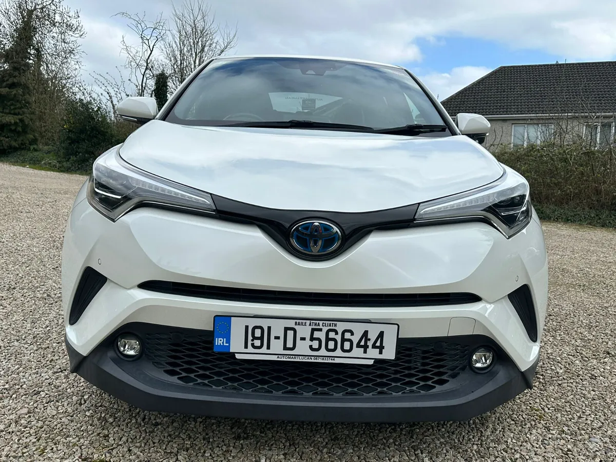 TOYOTA C-HR 2019 40904 KM  ONLY🔥 - Image 2