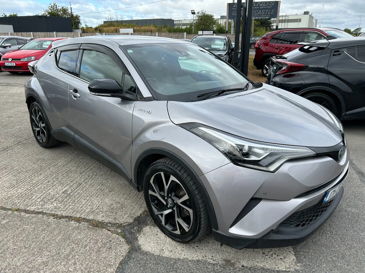 TOYOTA CHR 2017, 1.8 HYBRID AUTO HIGH SPEC LOW KMS - Image 1