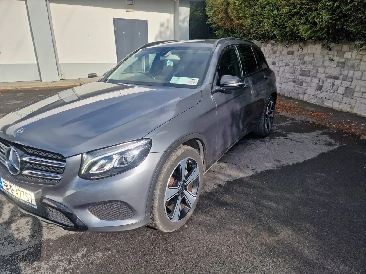 MERCEDES GLC CLASS 220D / 2019 / 2.1 DIESEL / AUTO - Image 1