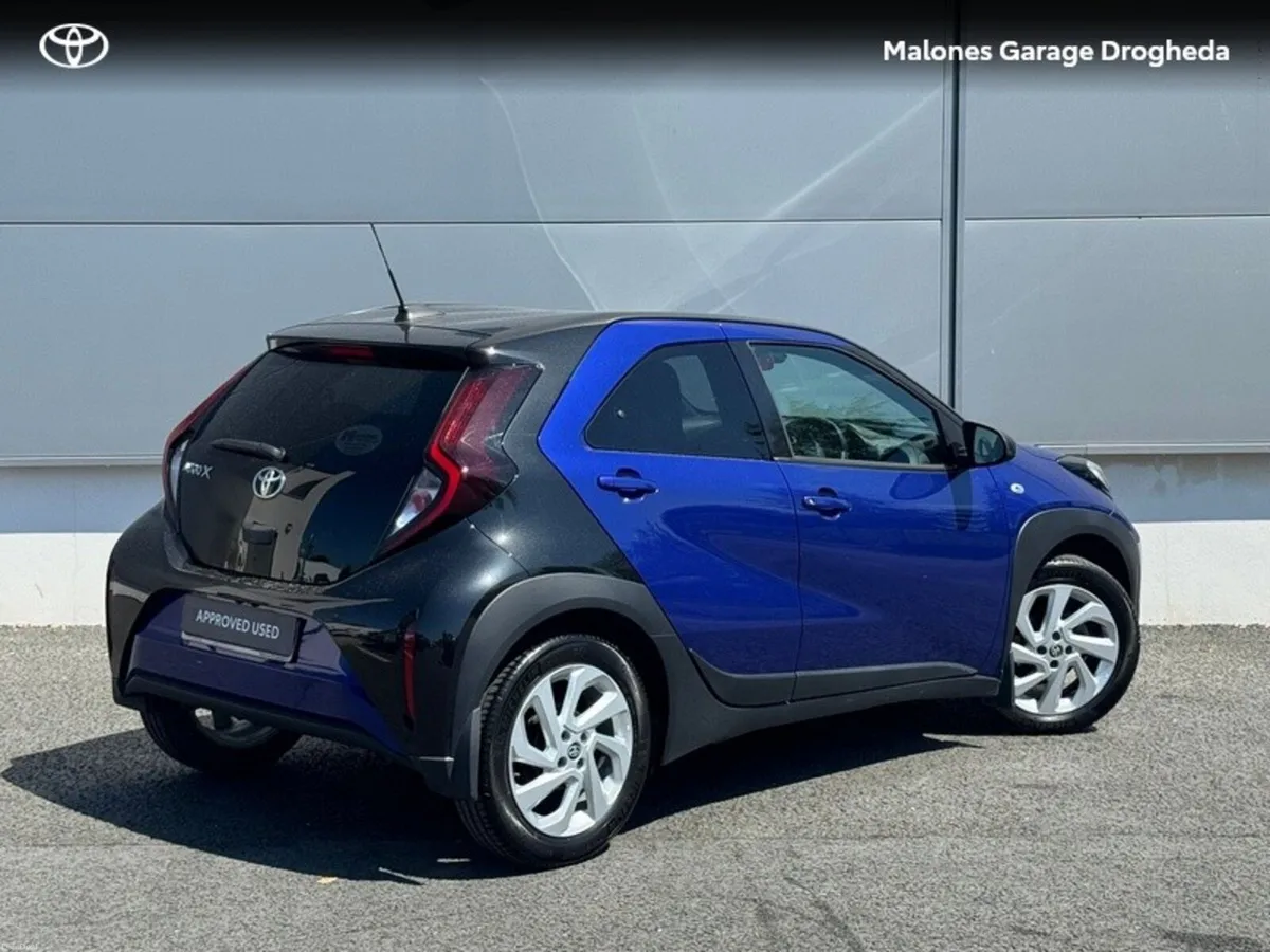 Toyota Aygo X 1.0 - Image 2