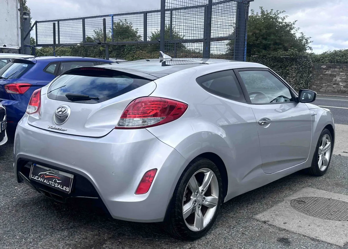 Hyundai Veloster New NCT, LOW MILEAGE! - Image 5