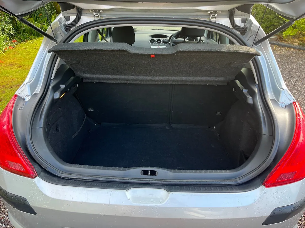 Peugeot 308 2009 - Image 5