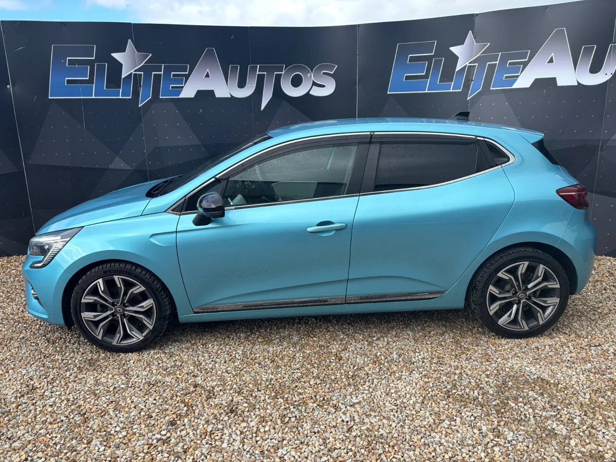 Renault Clio TCE Automatic 2021 - Image 2