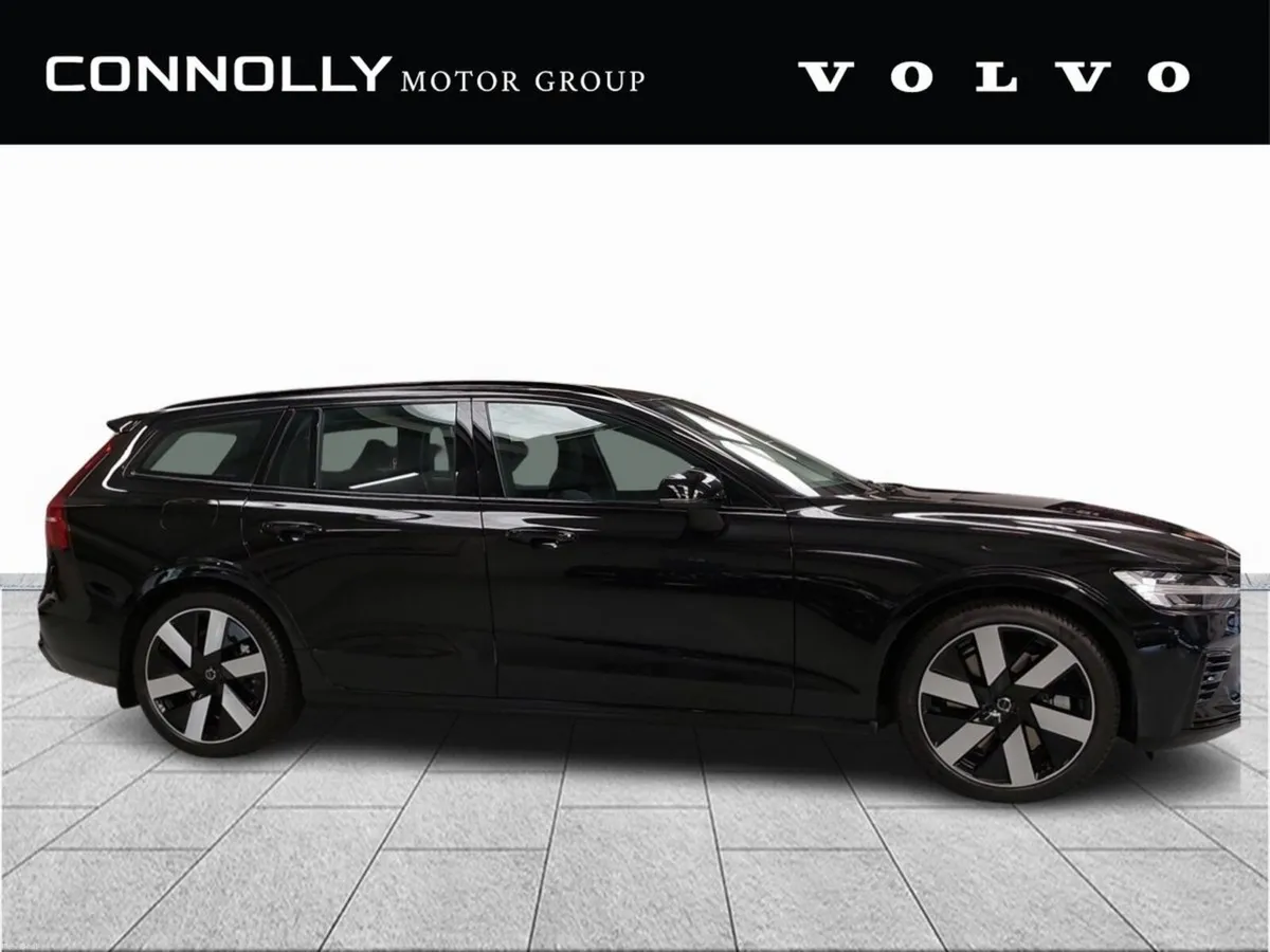 Volvo V60 DEMO PLUS Dark | €681pm | Plug In Hybrid - Image 3