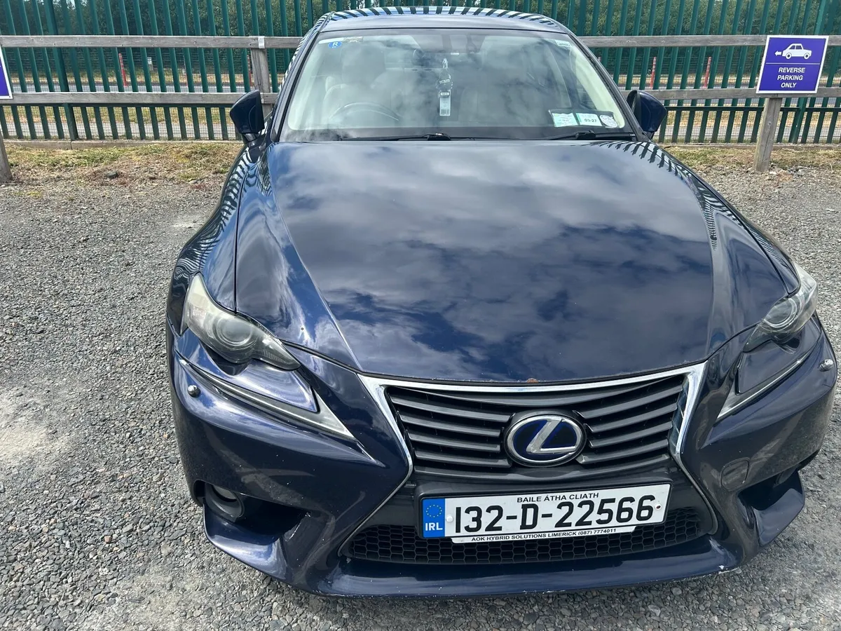 Lexus IS 2013 - Image 6