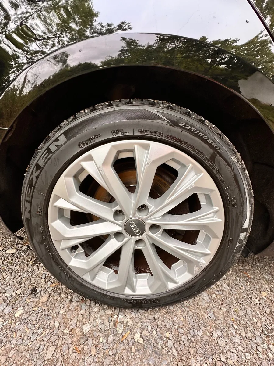 Audi A4 2017 automatic 2.0 TDI Diesel - Image 5