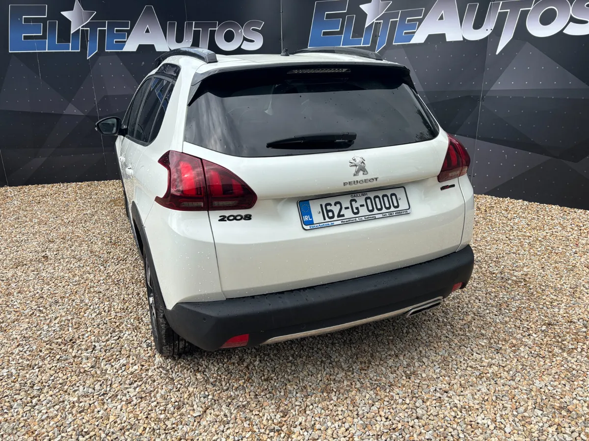 Peugeot 2008 GT Line Automatic 1.2 2016 - Image 4