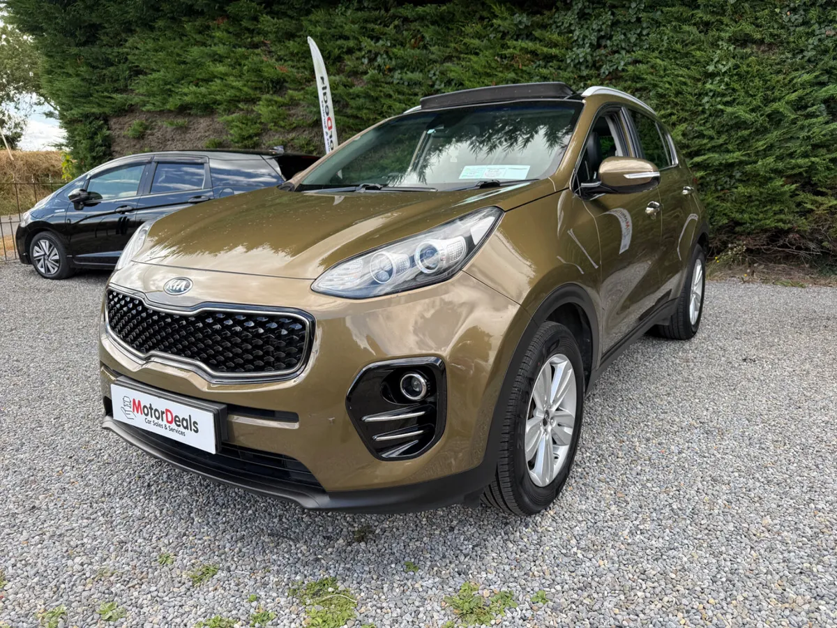 KIA SPORTAGE EXS 5DR! High Spec!Low Mileage! - Image 2