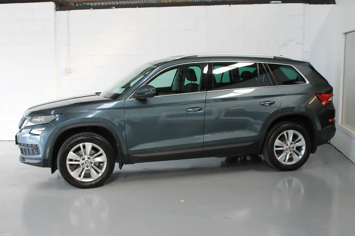 Skoda Kodiaq 2020, Automatic 7 Seater FSH - Image 4