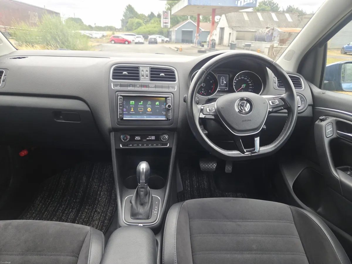 VW POLO (2017) 1.2L PETROL AUTOMATIC VERY LOW MILE - Image 5