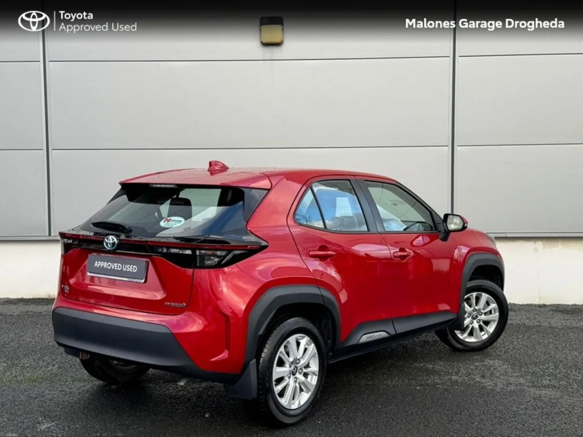 Toyota Yaris Cross 1.5 Hybrid Luna Call Now 041 98 - Image 2