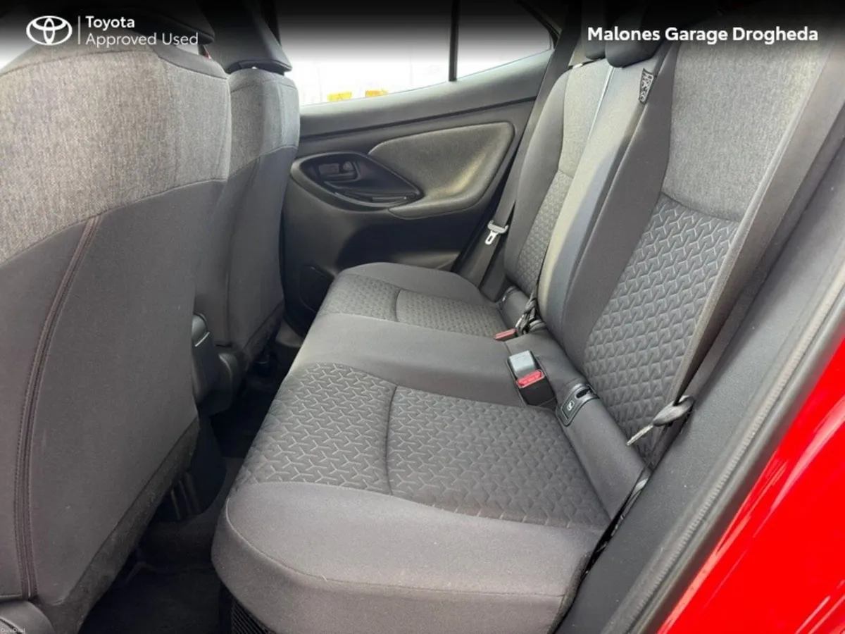 Toyota Yaris Cross 1.5 Hybrid Luna Call Now 041 98 - Image 6