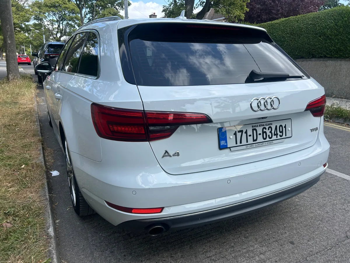 2017 AUDI A4 AUTOMATIC PETROL ESTATE LEATHER INTER - Image 5