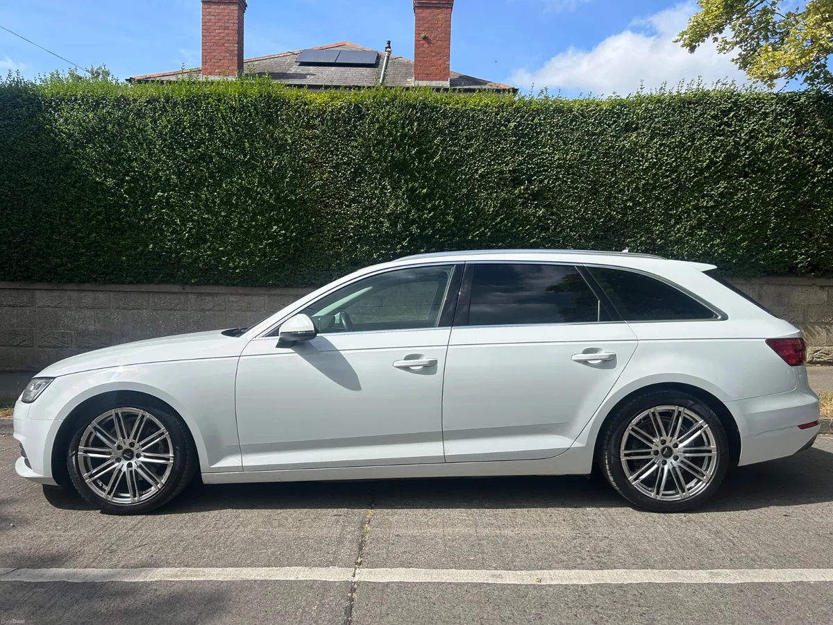 2017 AUDI A4 AUTOMATIC PETROL ESTATE LEATHER INTER - Image 4
