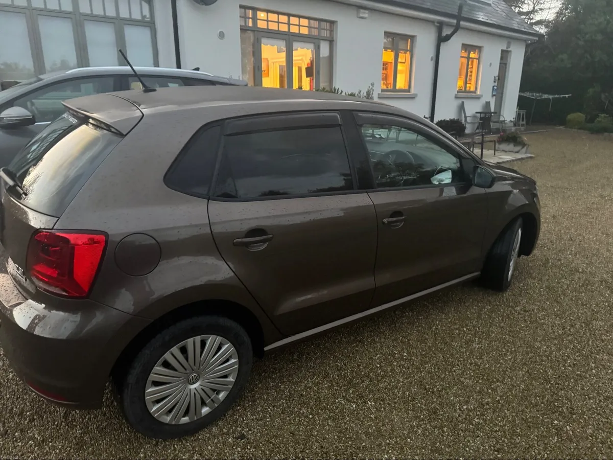 Volkswagen Polo 2015 - Image 3