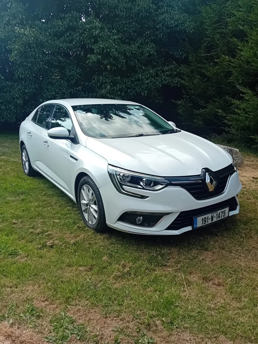 Renault Megan IV GRAND COUPE PLAY TCE - Image 3