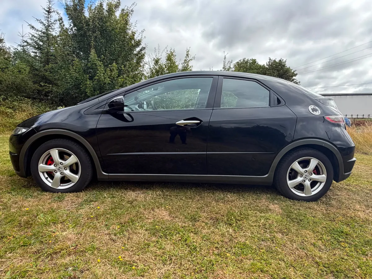 Honda Civic 2010 - Image 6