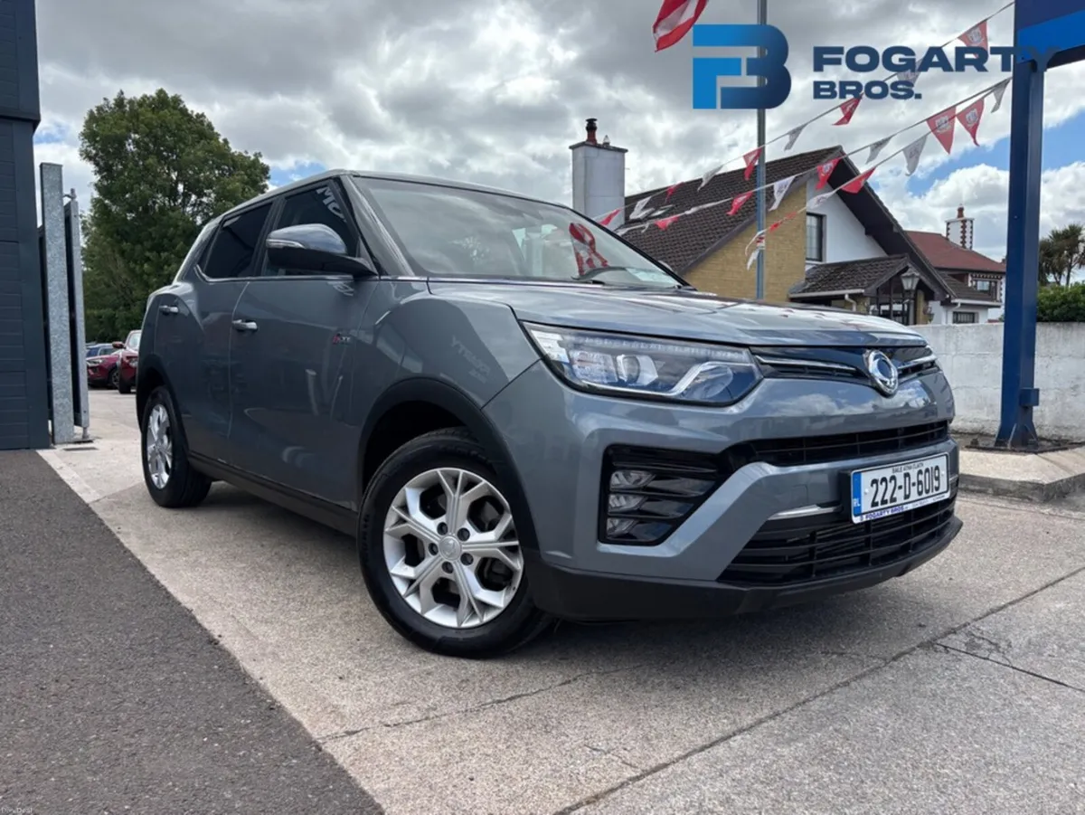 SsangYong Tivoli 2022, PLUS 1.2 PETROL MT 2WD 4DR - Image 2