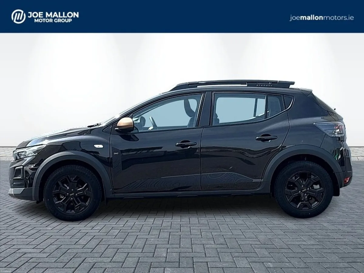 Dacia Sandero Stepway STEPWAY Extreme TCe 110 E06X - Image 3