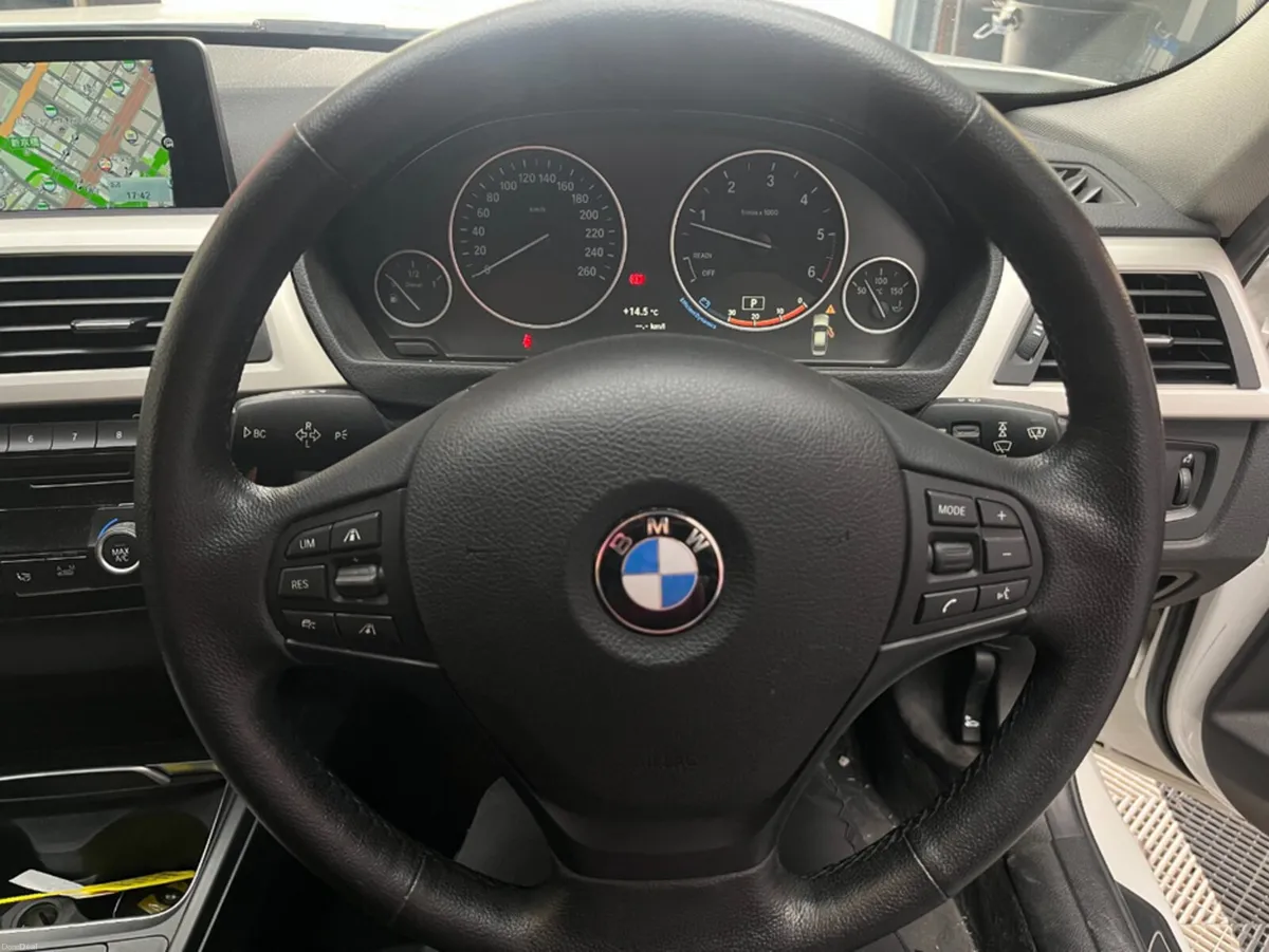 BMW 3-Series 2016 BMW 320D 2.0 AUTOMATIC / CRUISE - Image 3