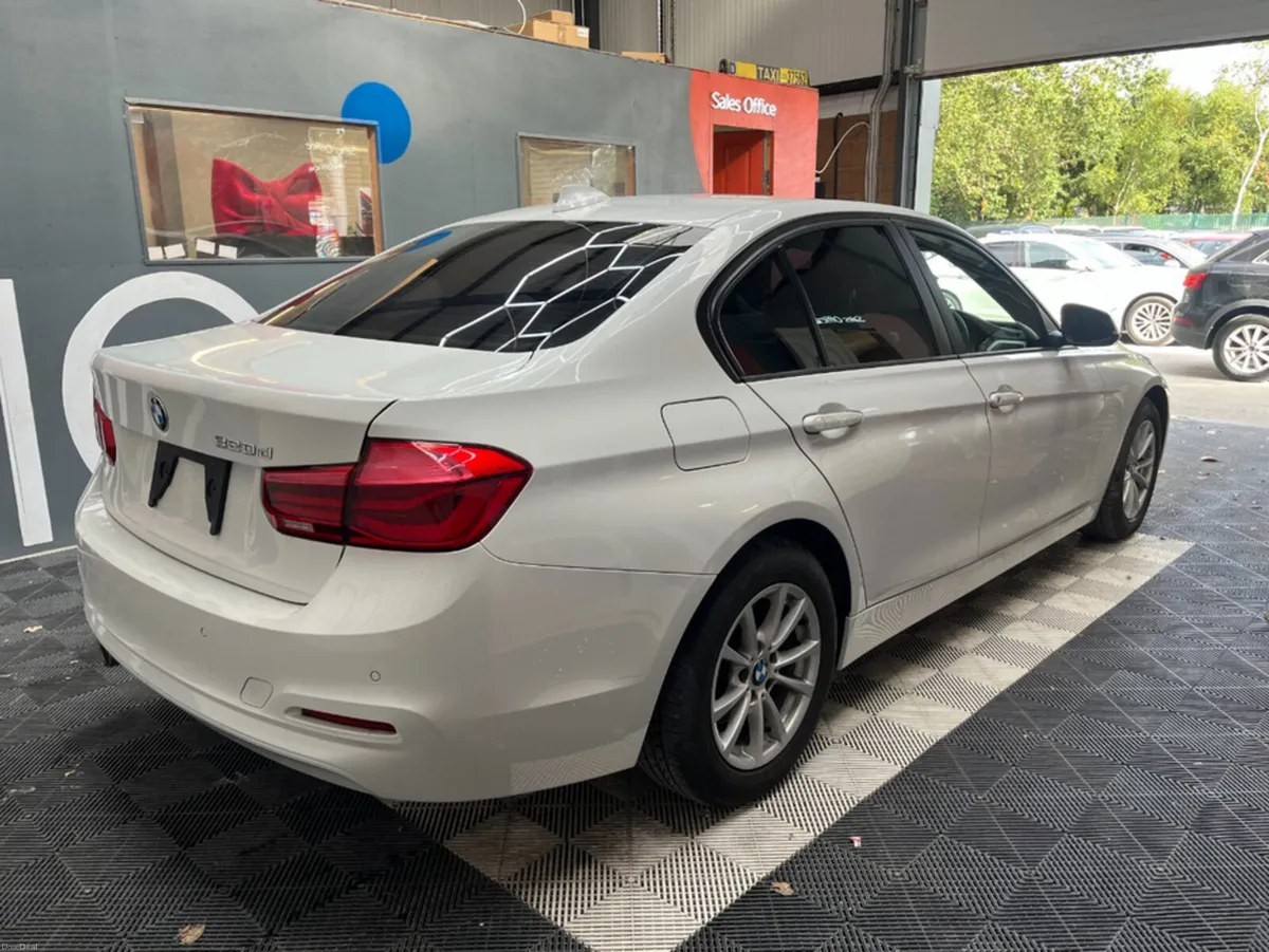 BMW 3-Series 2016 BMW 320D 2.0 AUTOMATIC / CRUISE - Image 4