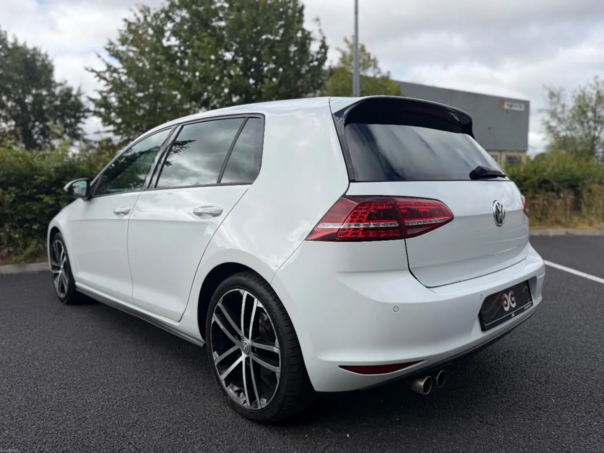 Volkswagen Golf GTD 2.0TDI - Image 3