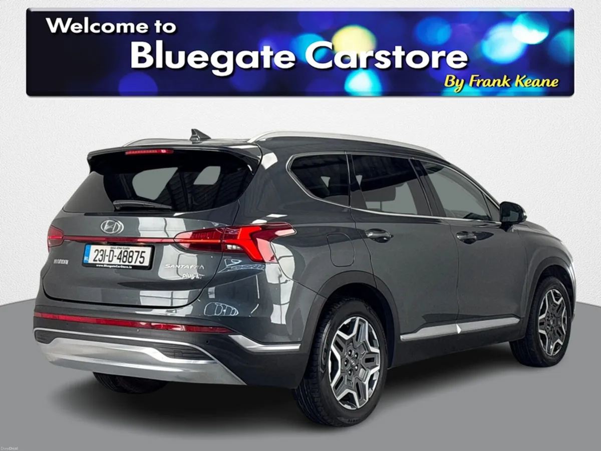 Hyundai Santa Fe PREMIUM PHEV AUTO **FULL BLACK HE - Image 4