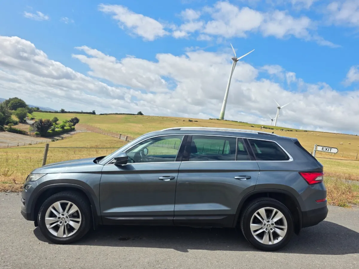 Skoda Kodiaq AMBITION 2.0 TDI 150HP DSG 4 4DR AUTO - Image 6