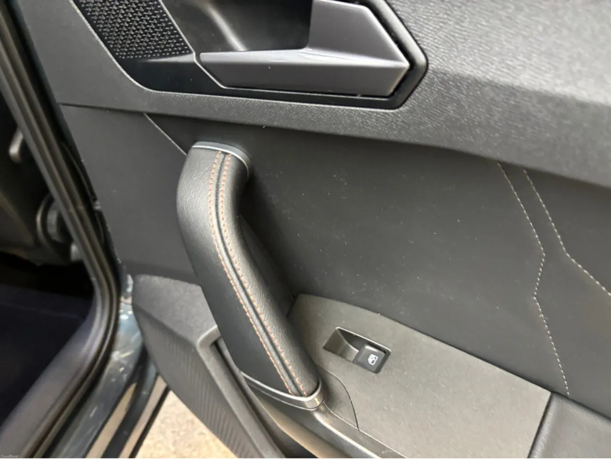 Cupra Formentor 1.5 TSI 150HP DSG 5DR - Image 4