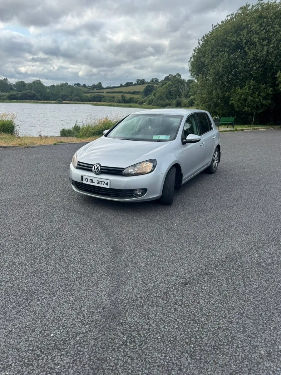 2010 Volkswagen Golf 1.6 diesel - Image 1