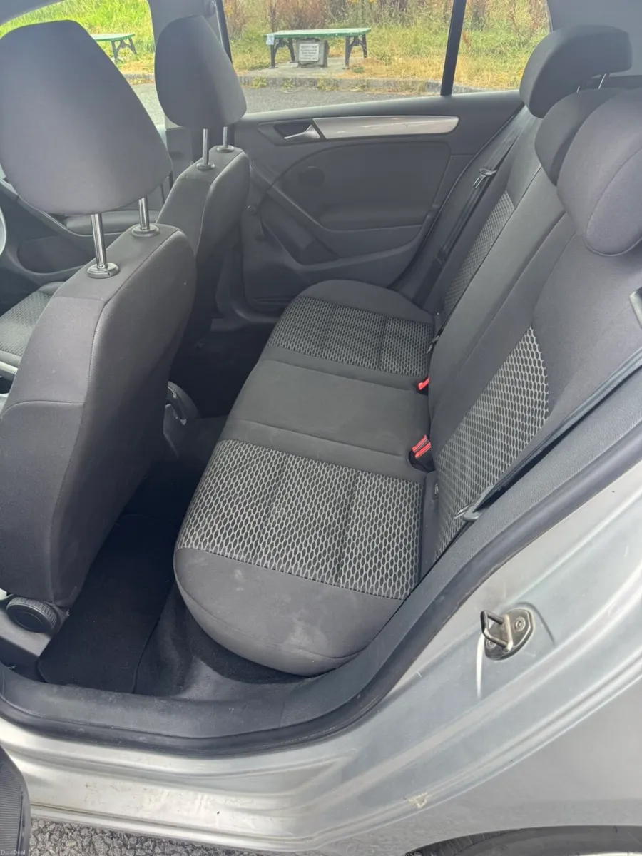 2010 Volkswagen Golf 1.6 diesel - Image 5