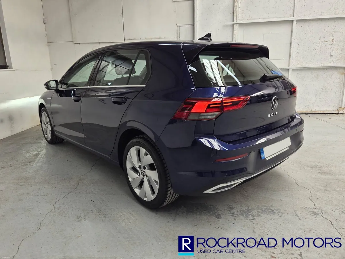 Volkswagen Golf Style 1.5 TSI MHEV, 2022 - Image 3