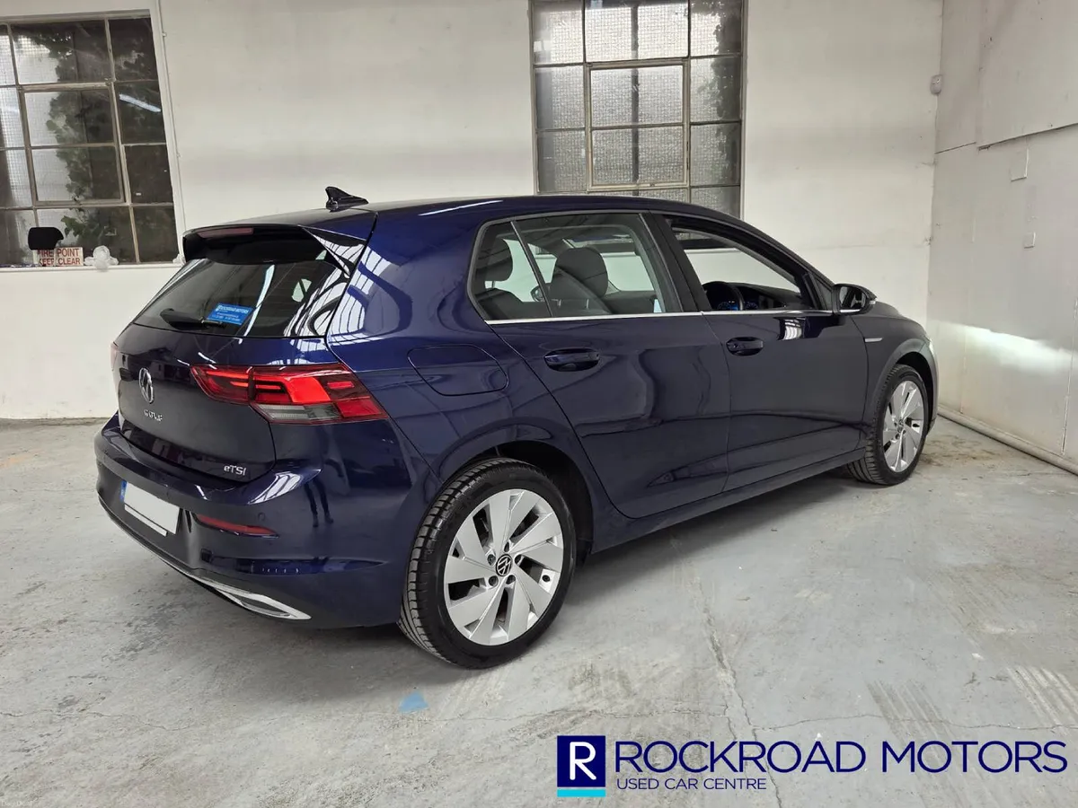 Volkswagen Golf Style 1.5 TSI MHEV, 2022 - Image 2
