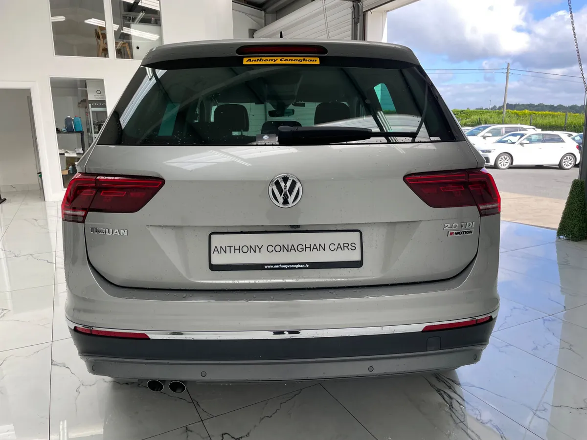 2019 Volkswagen Tiguan - Image 4