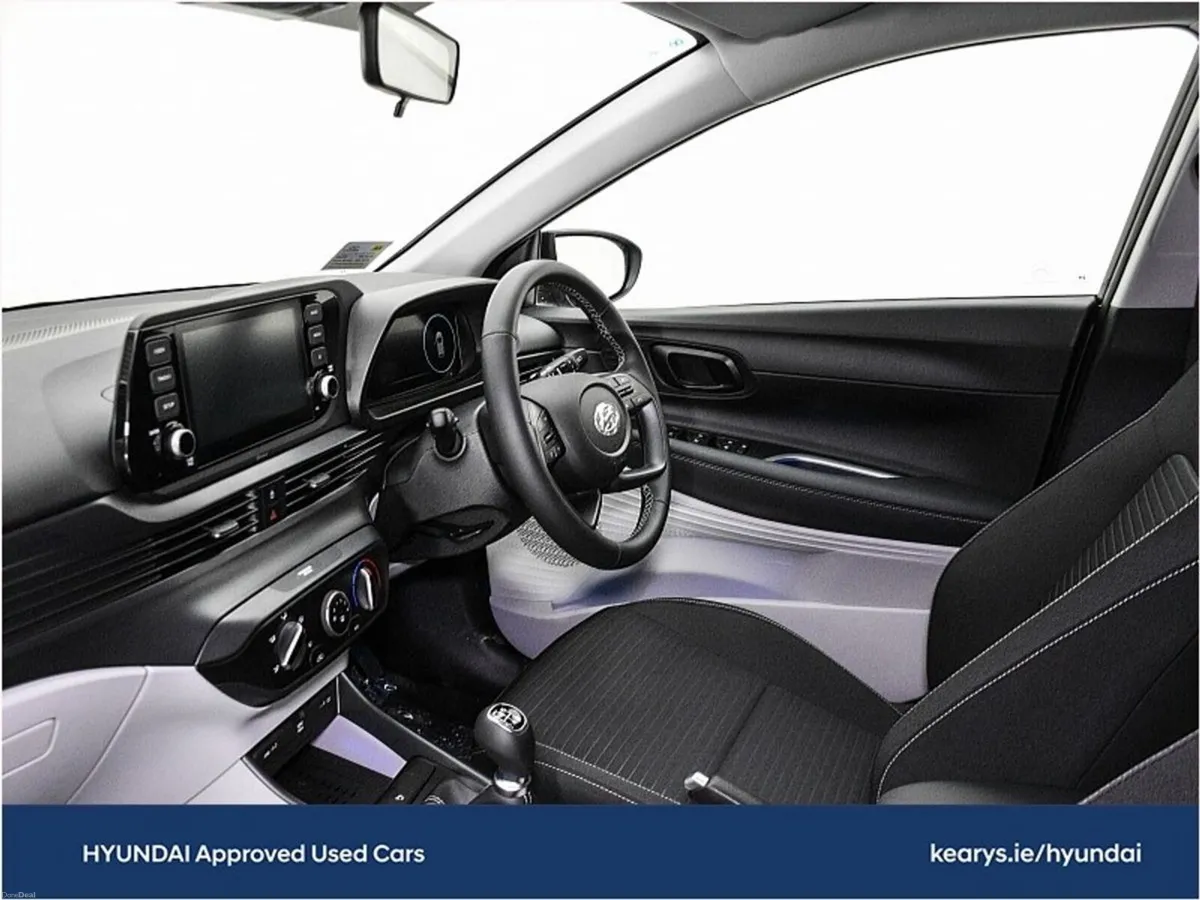 Hyundai i20 Deluxe Plus - Image 5