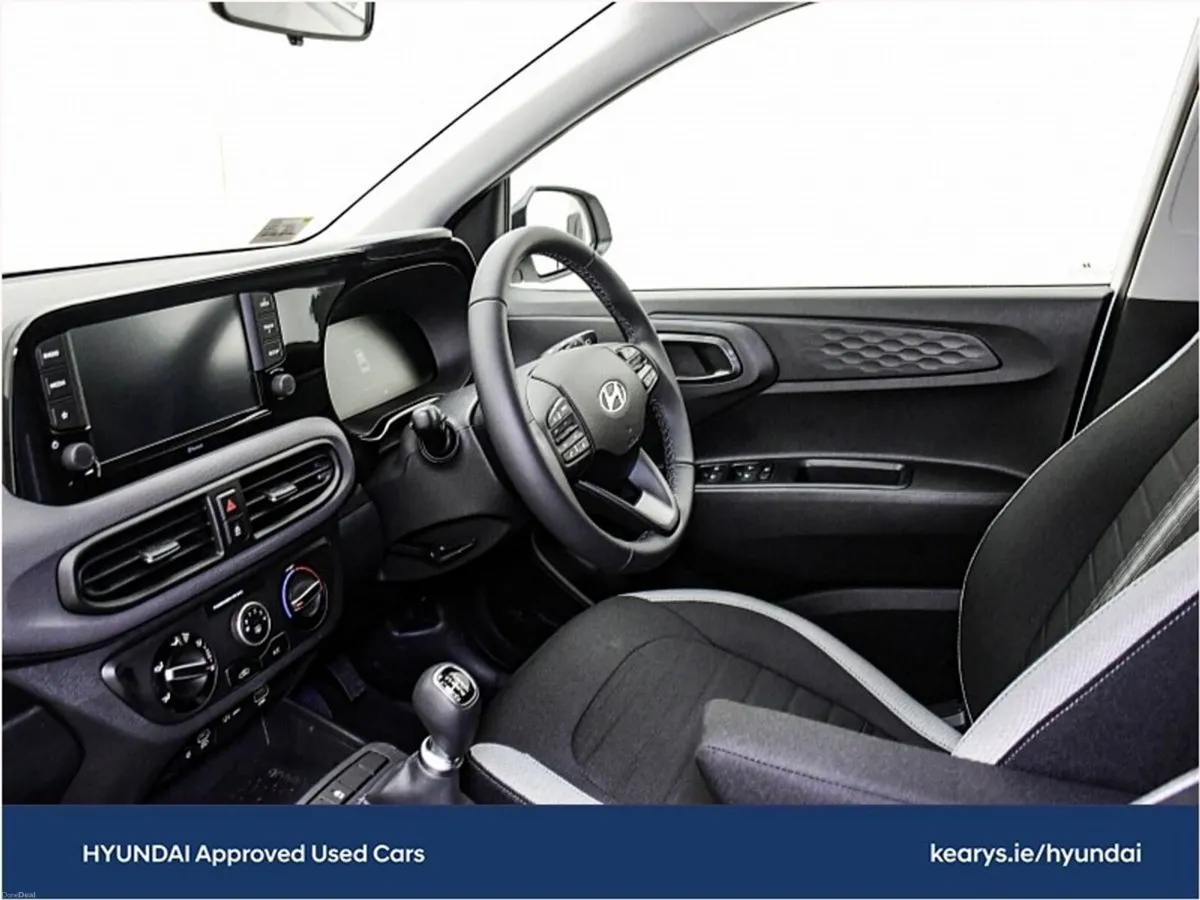 Hyundai i10 Deluxe Plus - Image 5