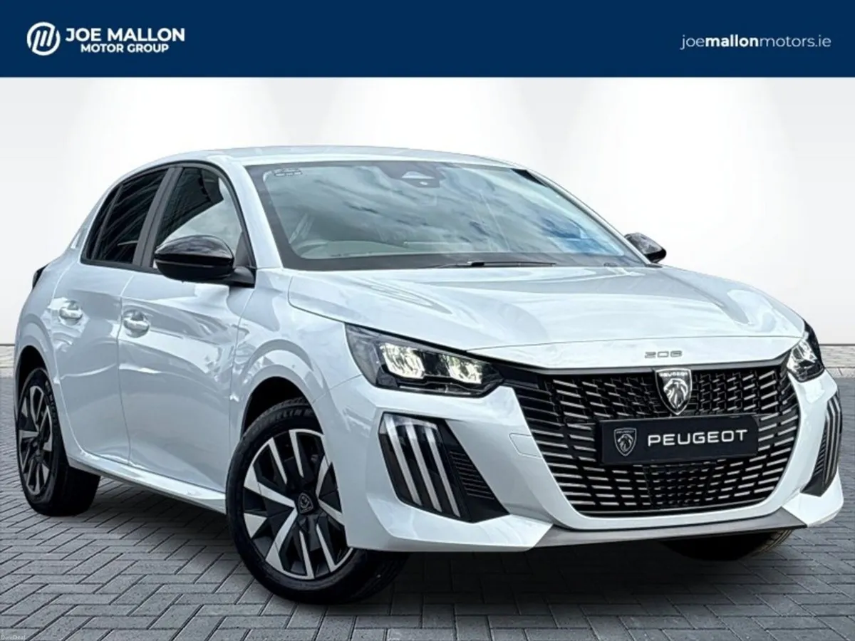 Peugeot 208 Petrol Turbo 100bhp Style ** Amazing V - Image 1