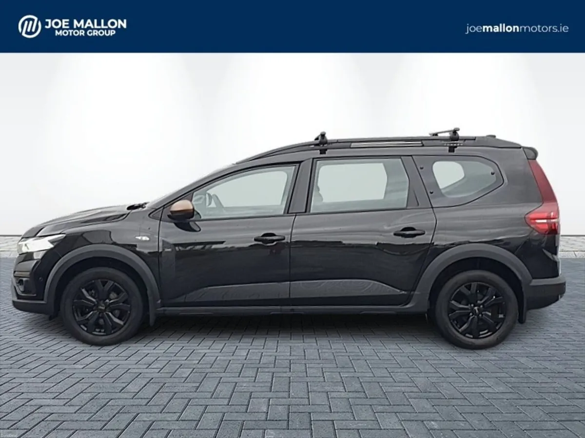 Dacia Jogger TCe 110 Extreme - Image 4
