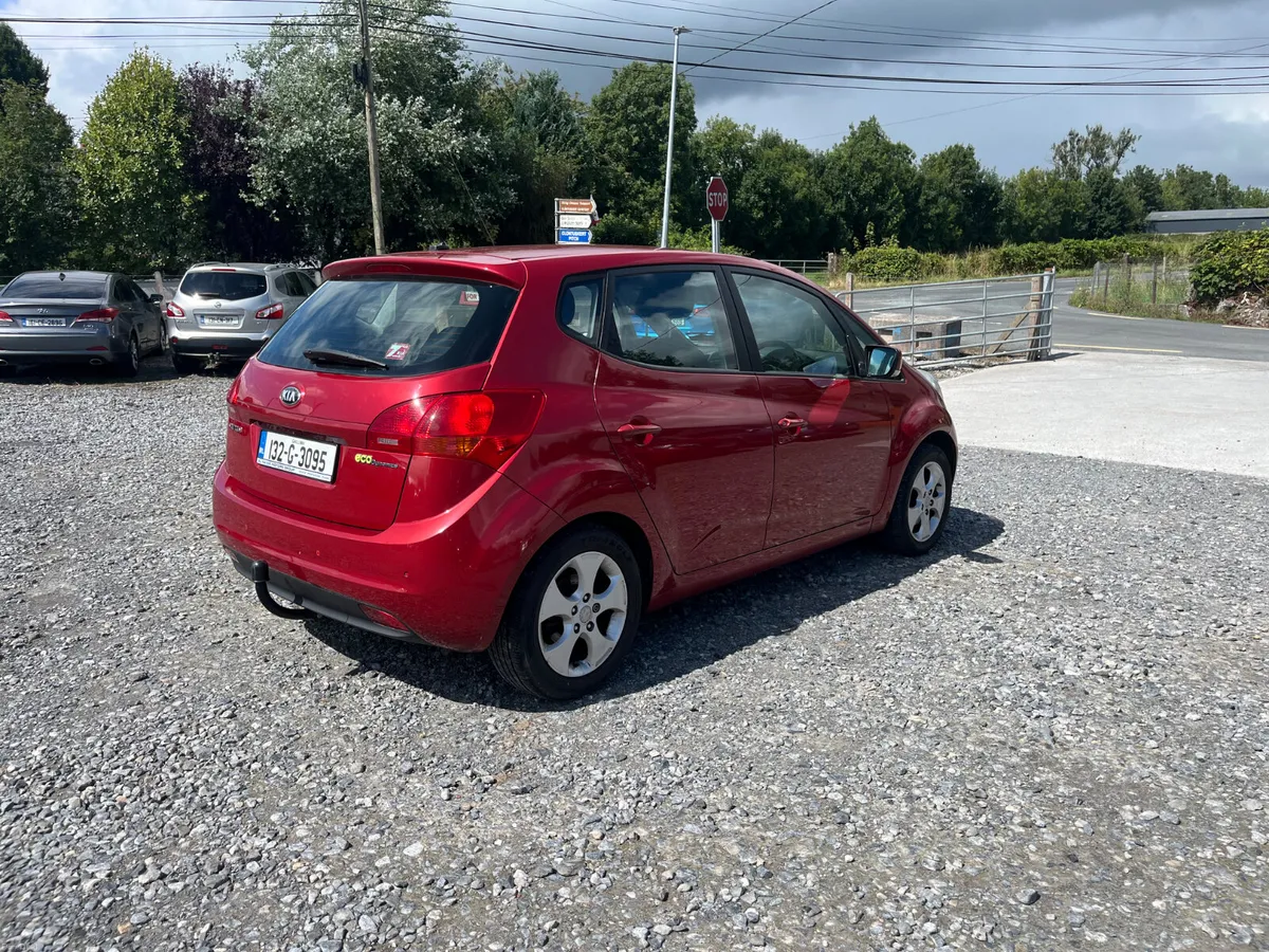 2013 Kia Venga petrol TAXED AND TESTED - Image 4