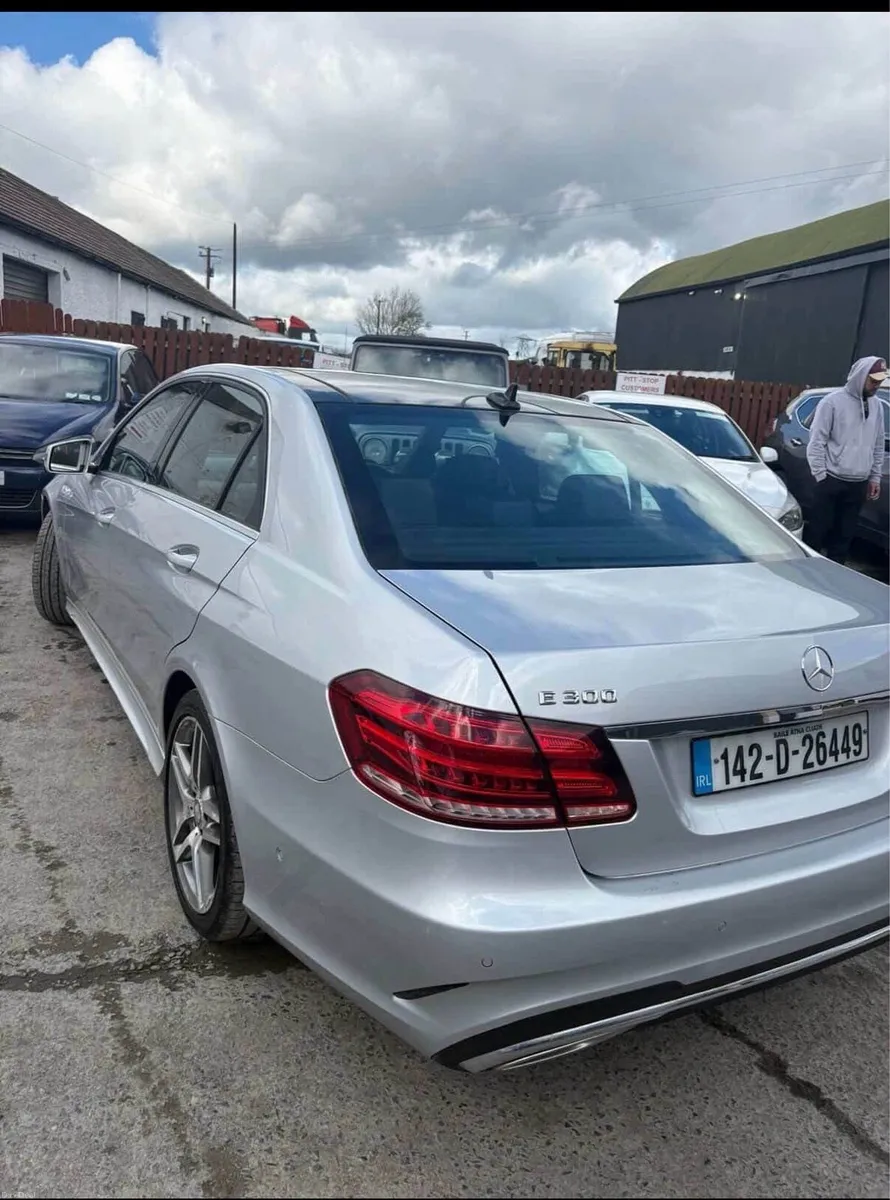 Mercedes Benz E300, New NCT, Car Service history - Image 2
