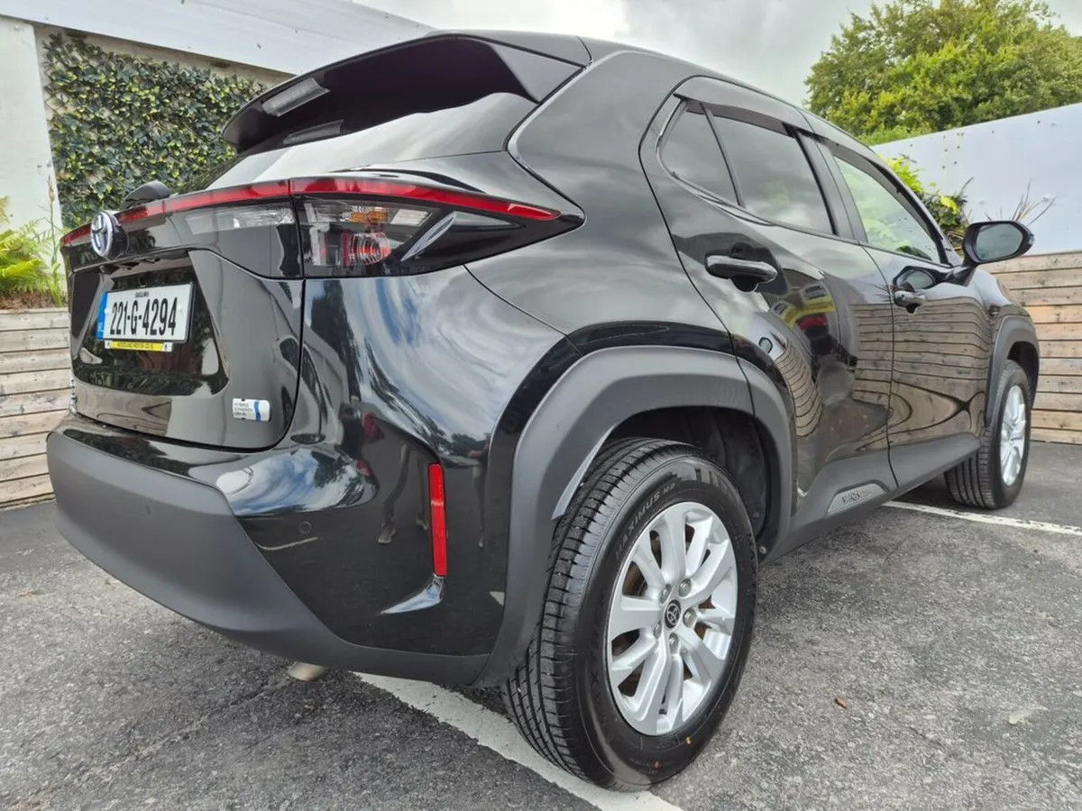 Toyota Yaris Cross 1.5 6aa-mxpj10 HEV 5DR Auto - Image 5