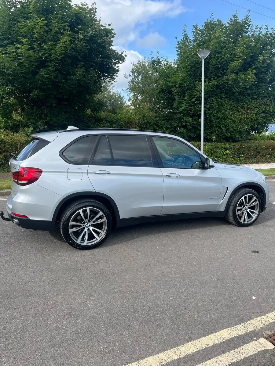 BMW X5 - Image 3