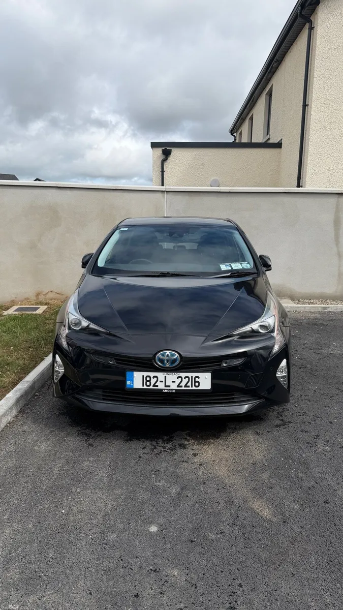 Toyota PRIUS 1.8 Auto Hybrid (2018) - Image 1